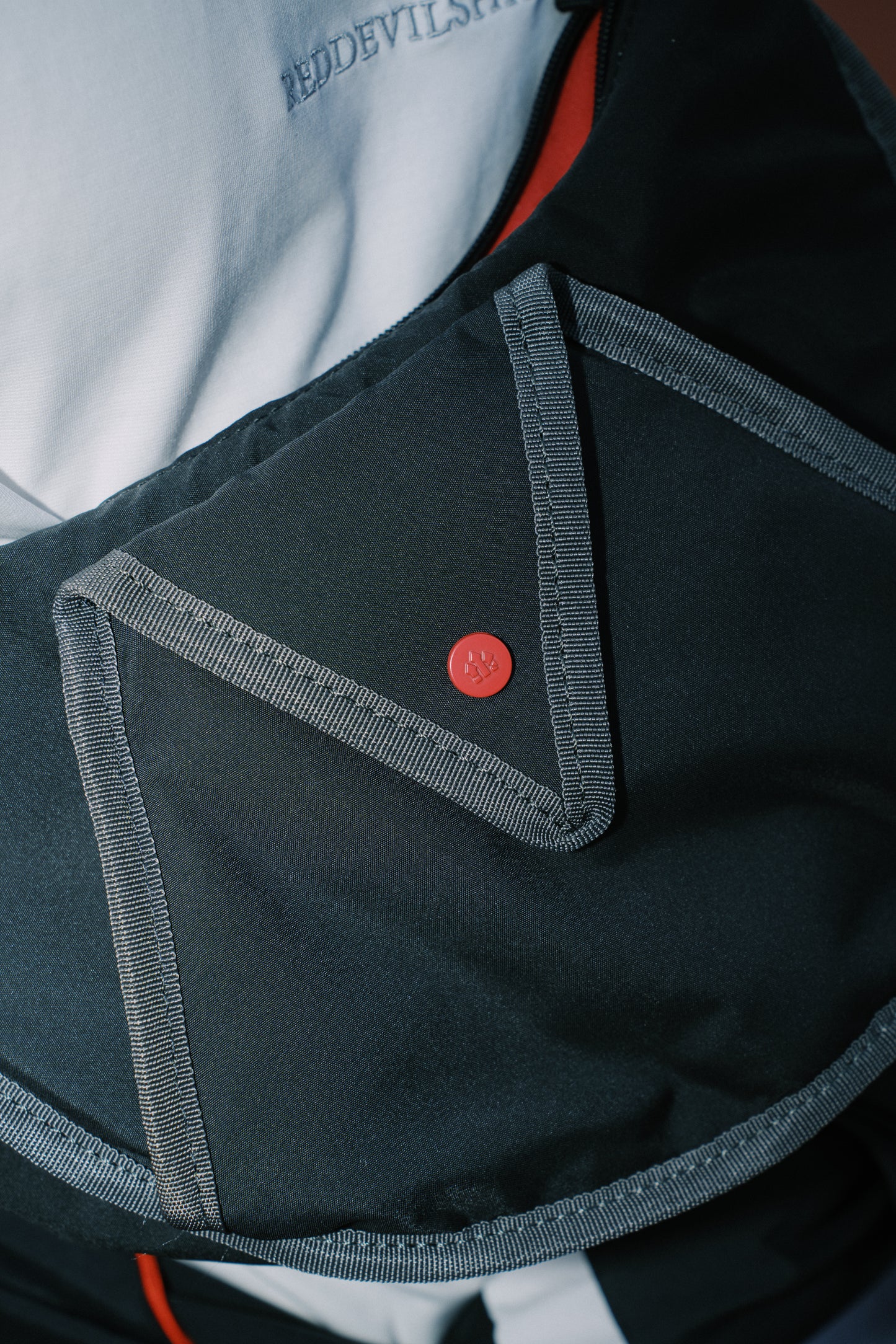 港式紅魔CLASSIC MU單肩袋