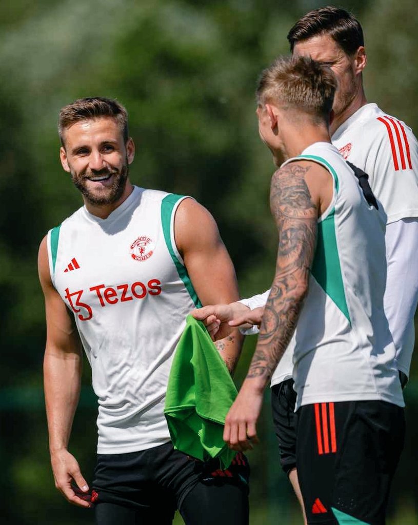 【現貨】曼聯無袖訓練球衣 2023-24｜Manchester United Training Sleeveless Jersey 2023-24