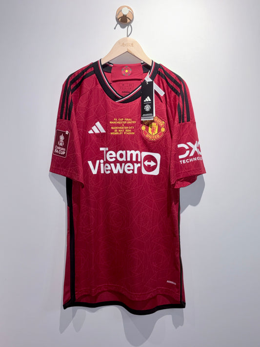 【代放】全新連牌曼聯2023/2024主場球衣足總杯決賽版【馬天尼斯】｜BNWT Manchester United 2023/2024 Home Shirt FA Cup Final【Martinez】