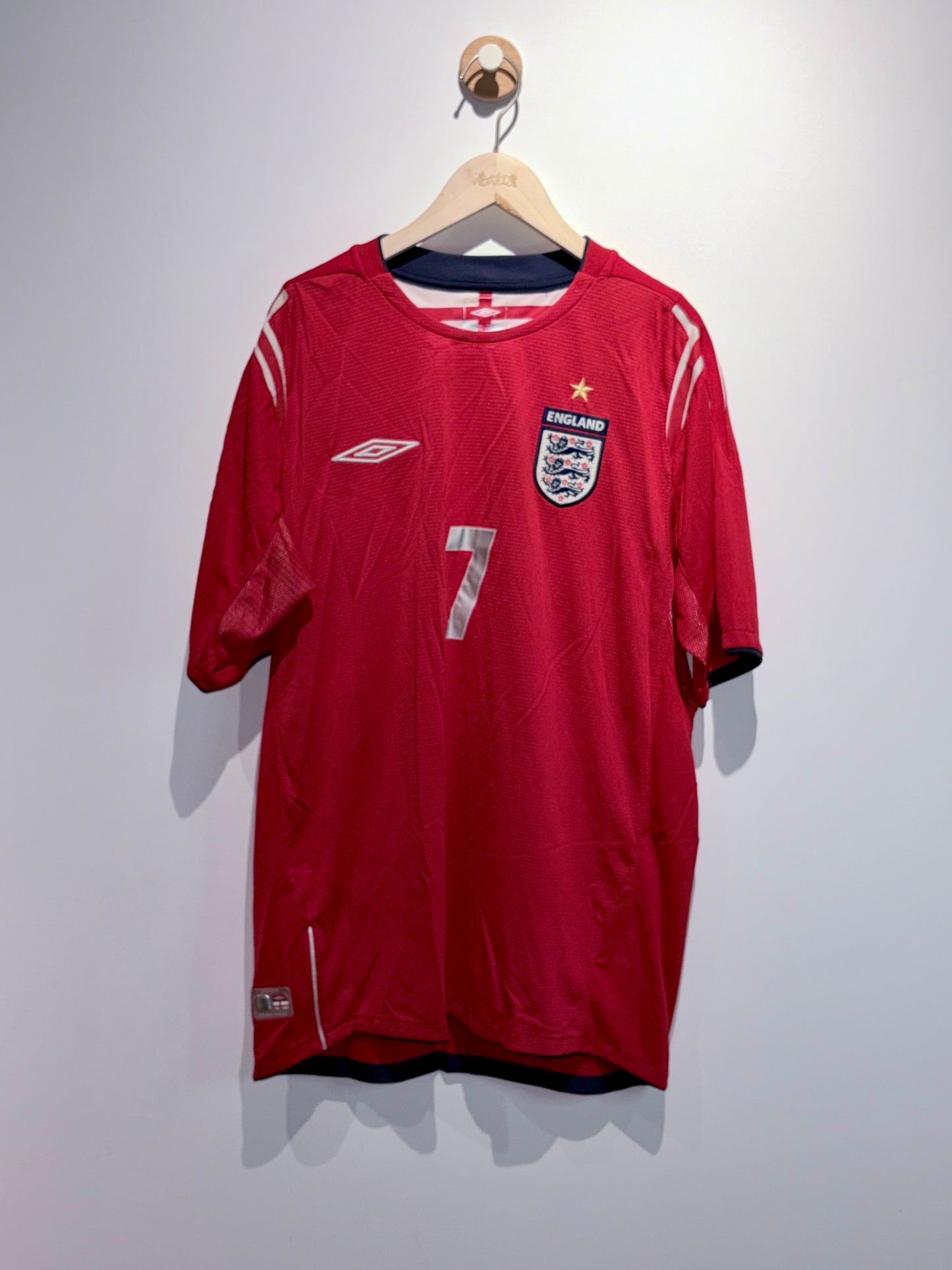 【復古】英格蘭2004/2006原年作客球衣【碧咸】｜England 2004/2006 Away Shirt【Beckham】