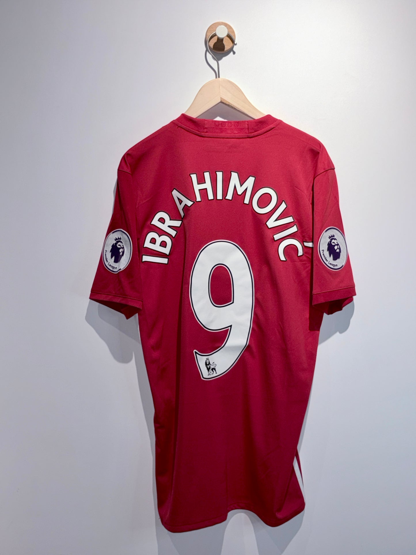【代放】曼聯2016/2017主場球衣【伊巴】｜Manchester United 2016/2017 Home Shirt 【Ibrahimovic】