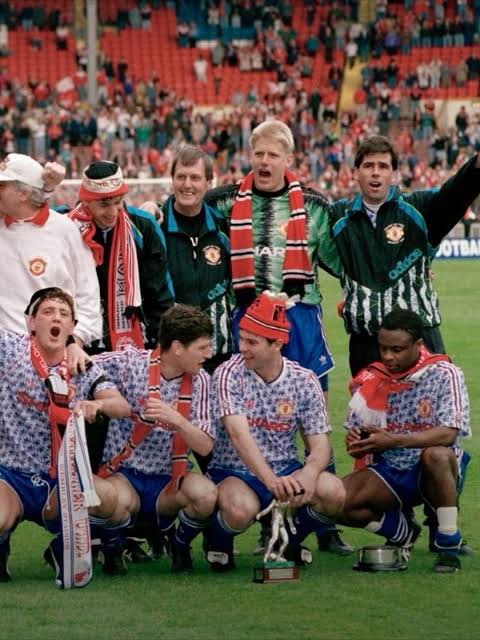 【復刻】曼聯1990/92作客復刻球衣｜Retro Manchester United Away Shirt 1990/1992